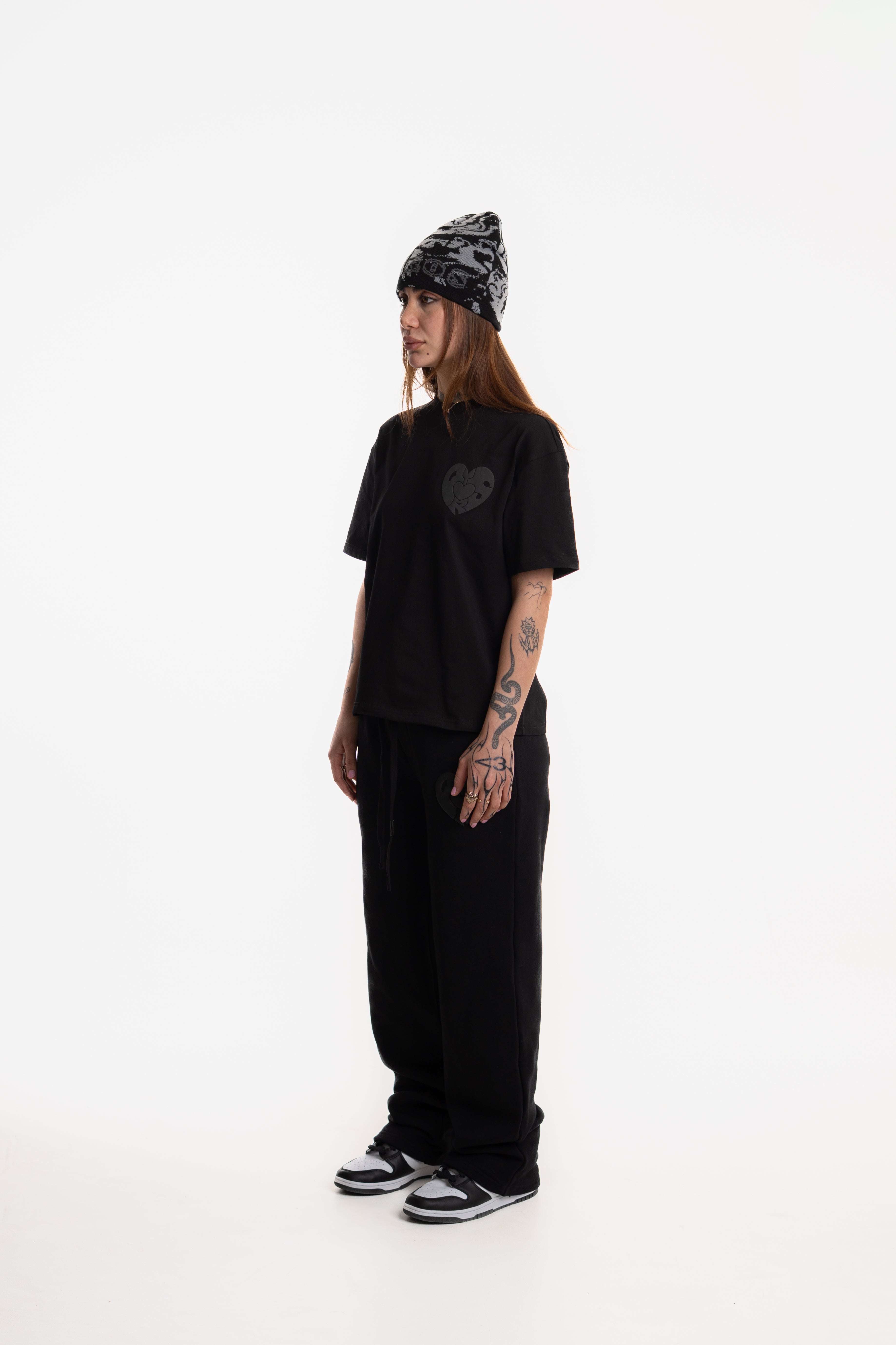 PERSON PRINTED T-SHIRT BLACK
