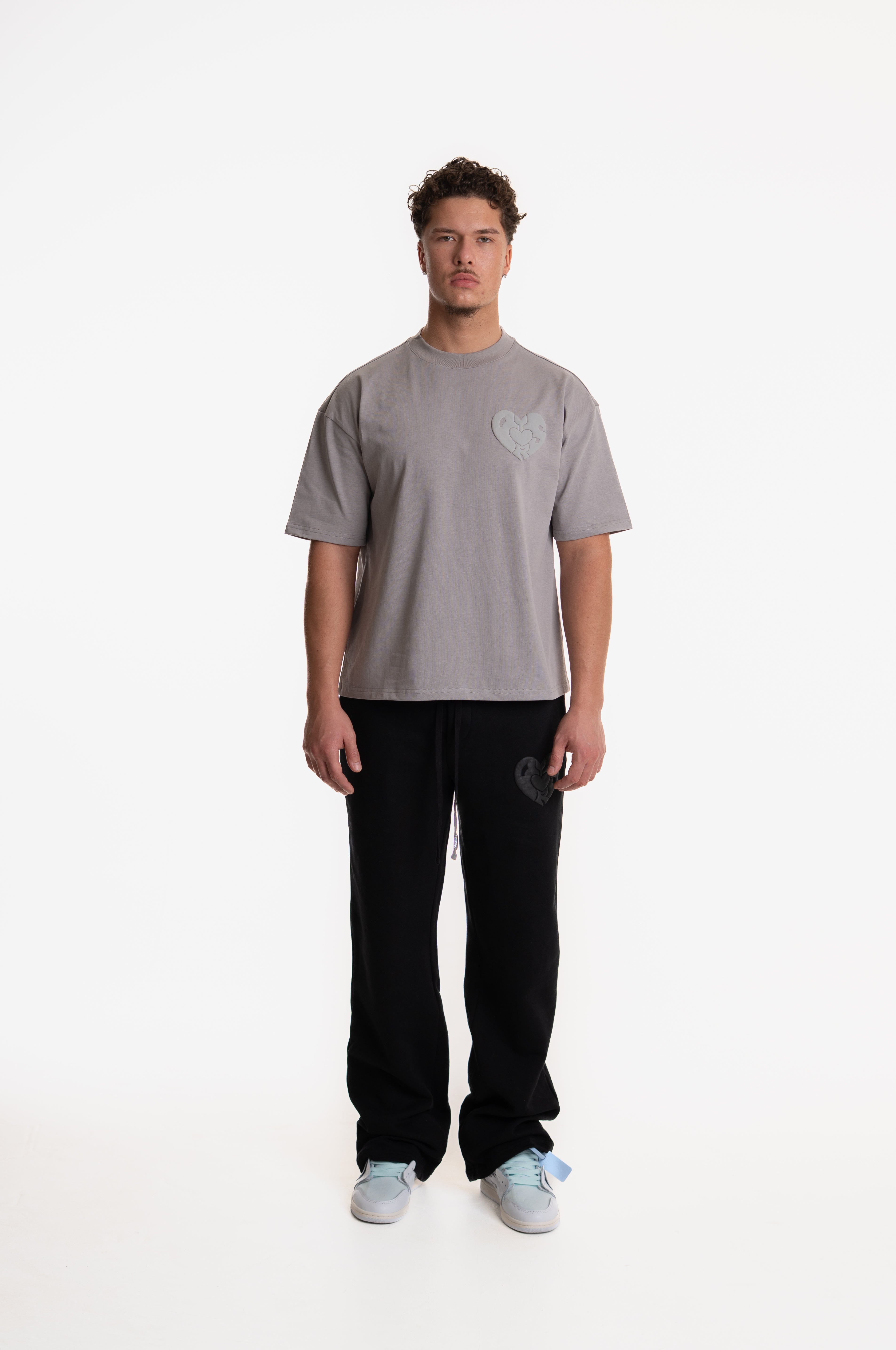 PERSON PRINTED T-SHIRT GREY