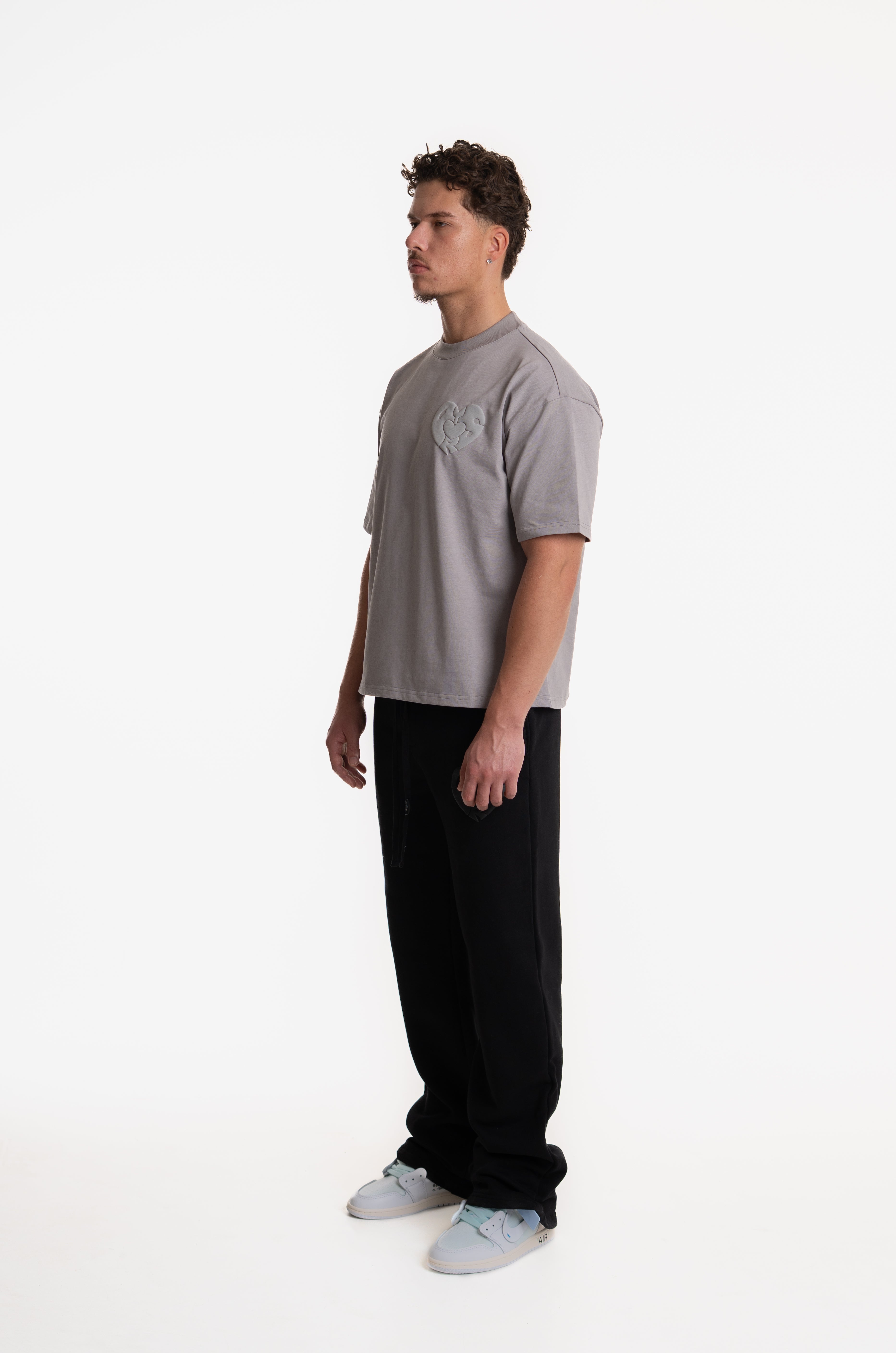 PERSON PRINTED T-SHIRT GREY